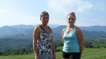 Nadine Arangaray et sa fille joëlle, éleveuses de brebis laitières nous partagent leur expérience avec SOBAC.