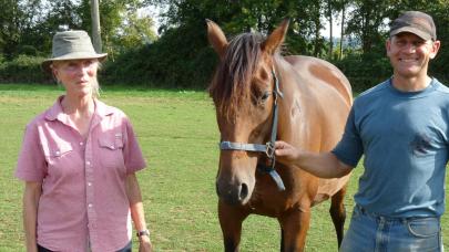 Marie-Claire Bénard et Jean Charles Fortin, éleveurs équins et utilisateurs des solutions SOBAC, témoignent.